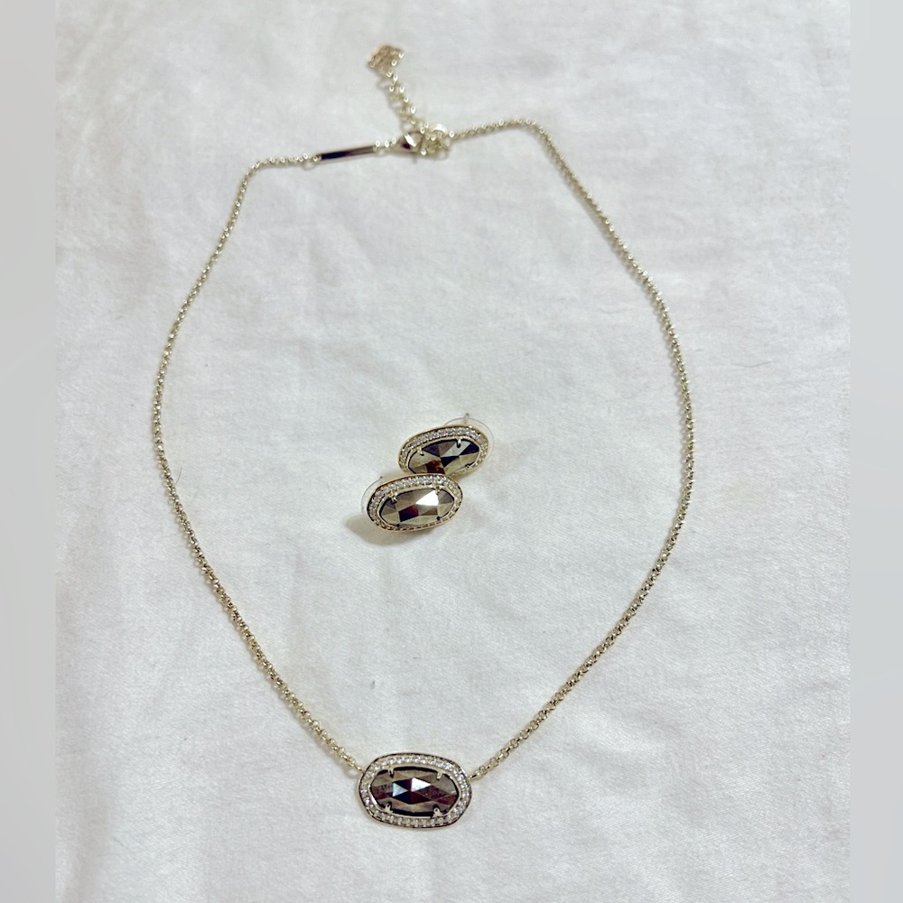 Kendra Scott Elaine Stud Earrings in Pyrite and matching Eloise necklace
